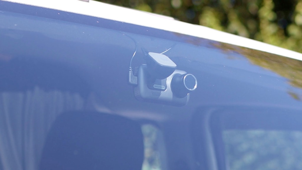Nextbase 622GW dash cam installed in a Nissan NV200 van
